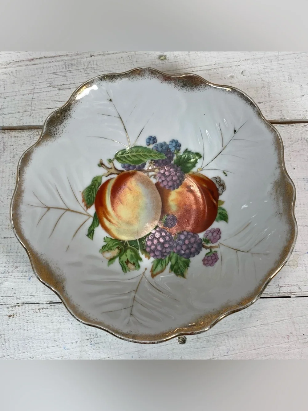 Vintage Porcelain Gold Edge Fruit Design Bowls